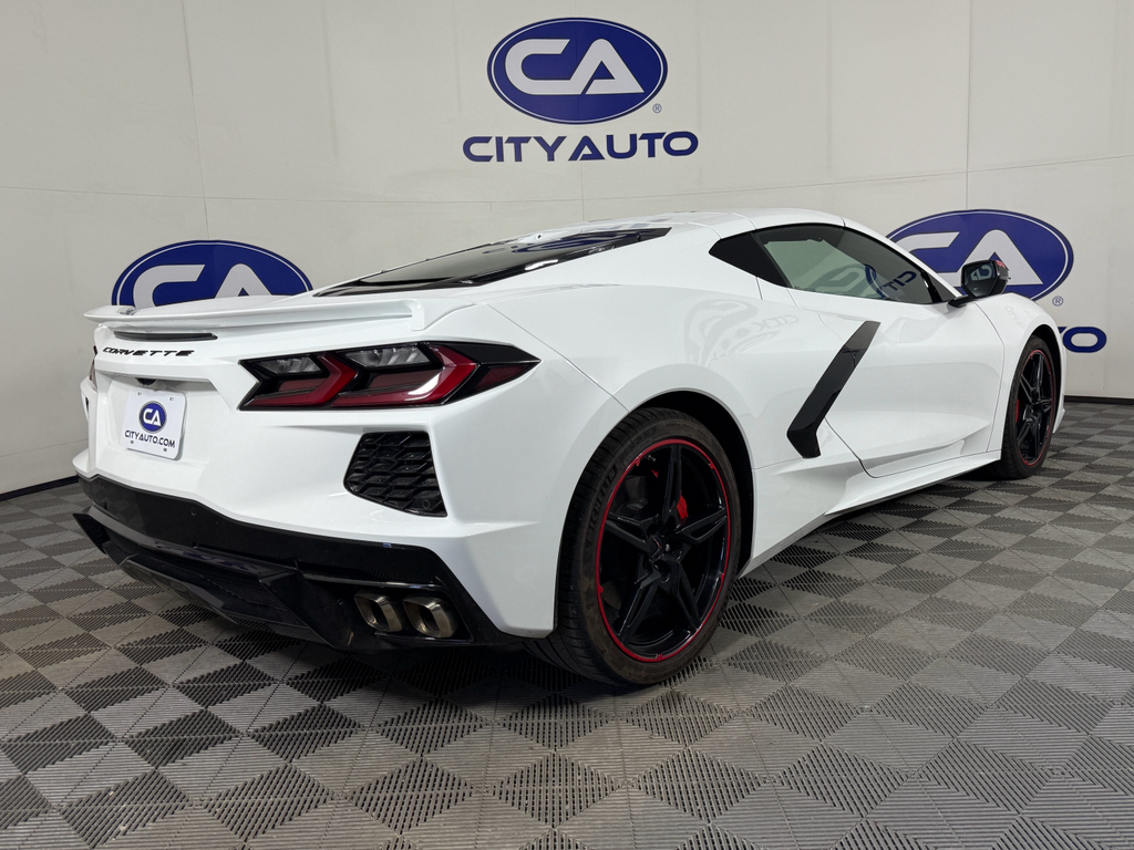 2023 Chevrolet Corvette 2LT photo 4