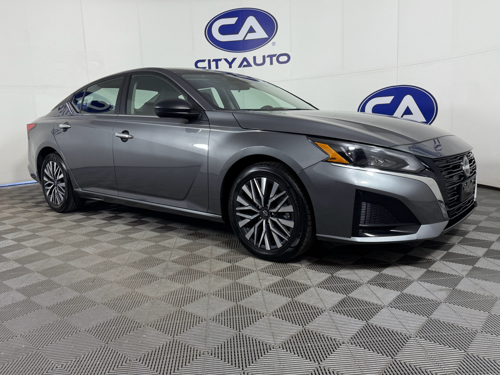 2023 Nissan Altima SV