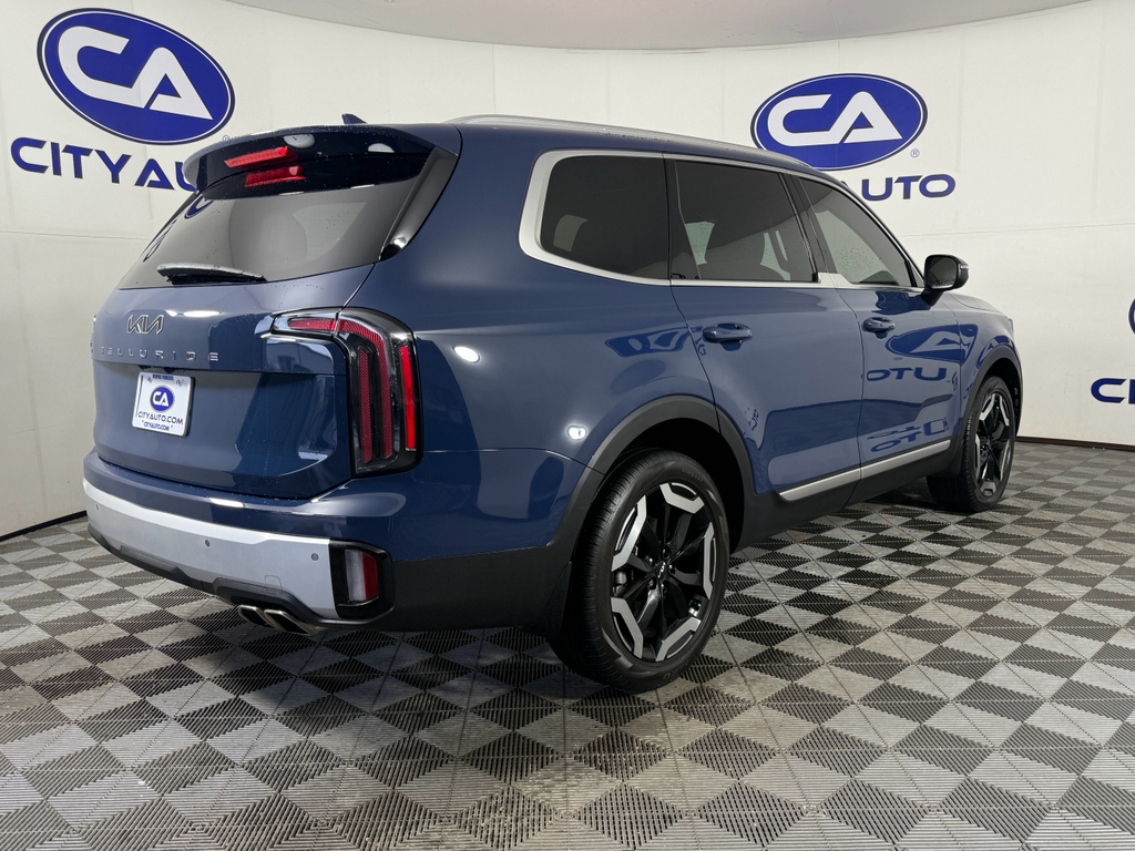 2024 Kia Telluride EX photo 4