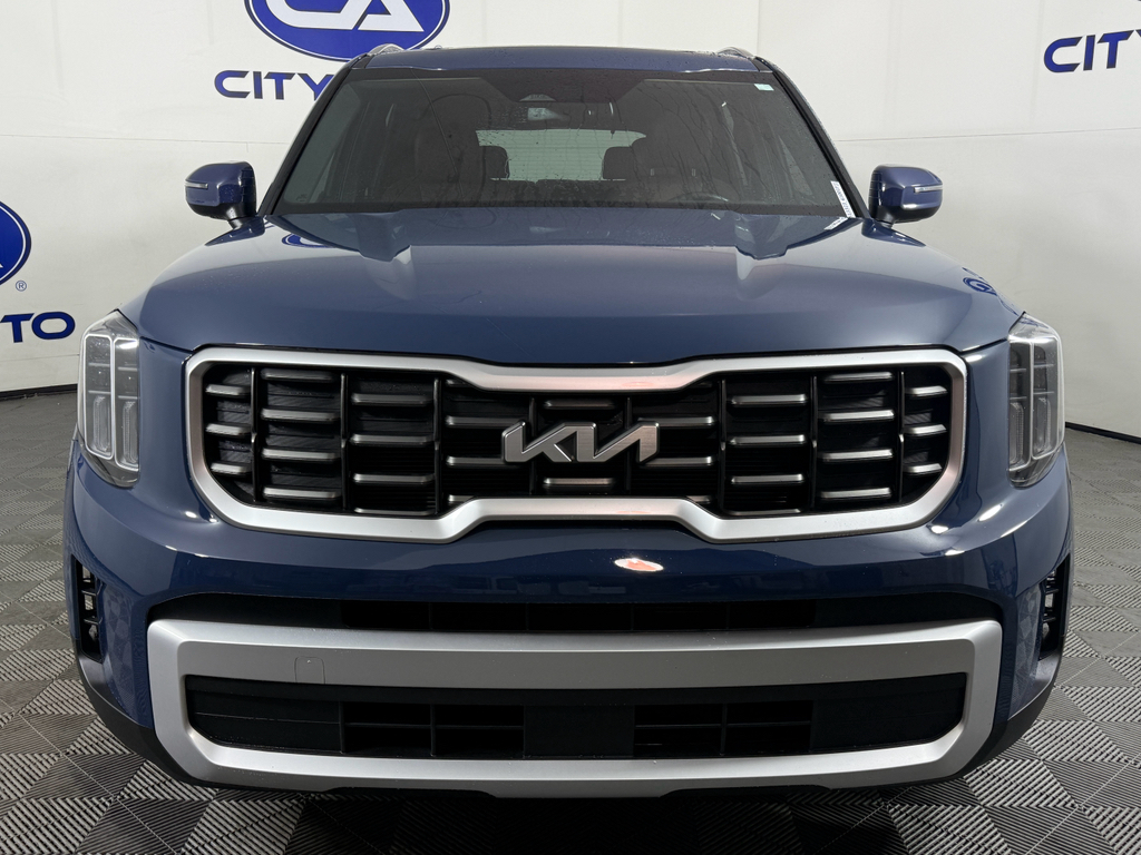 2024 Kia Telluride EX photo 2