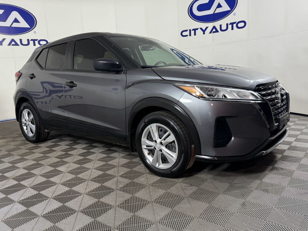 2024 Nissan Kicks S