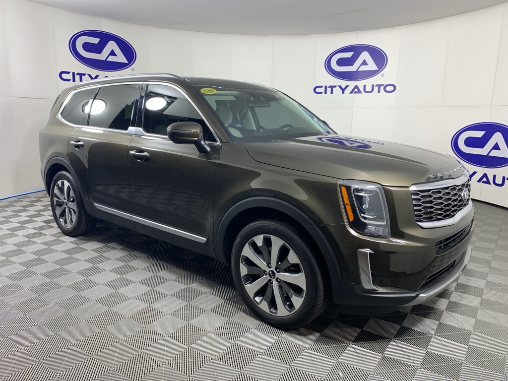 2020 Kia Telluride S's photo