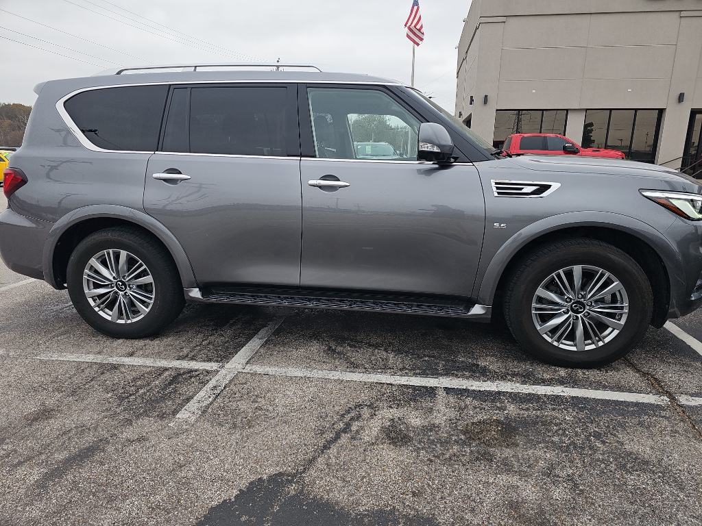 2020 INFINITI QX80 Base's photo