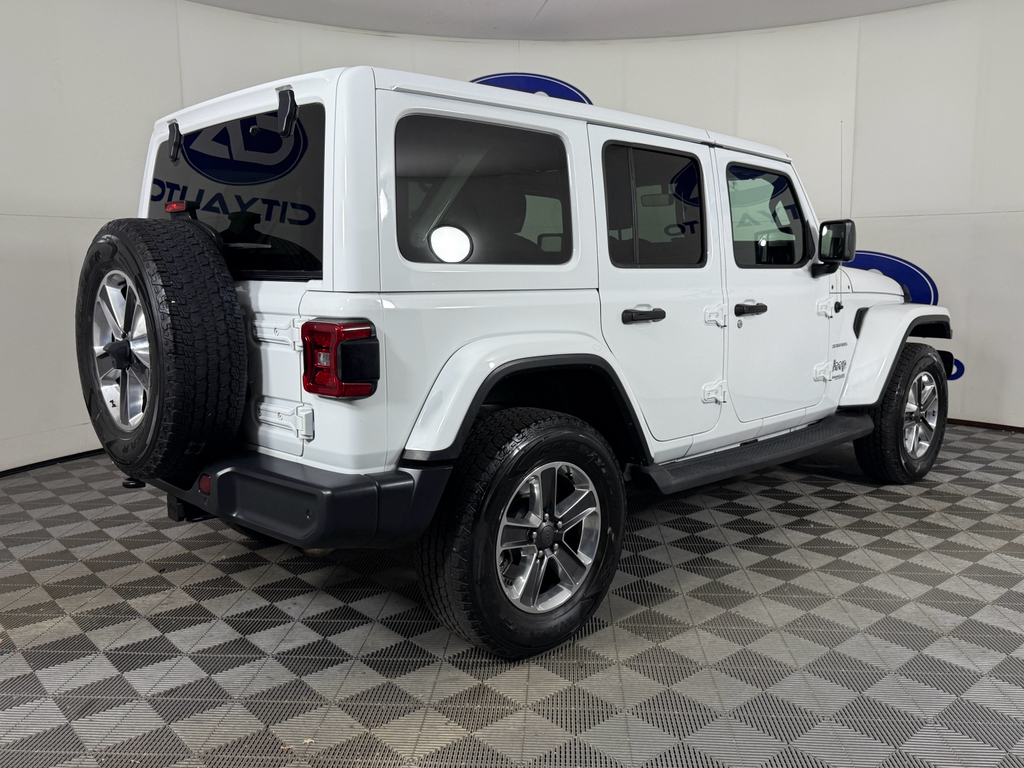 2019 Jeep Wrangler Unlimited Sahara photo 4