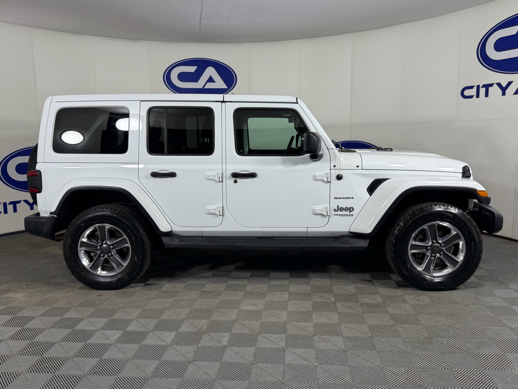2019 Jeep Wrangler Unlimited Sahara photo 3