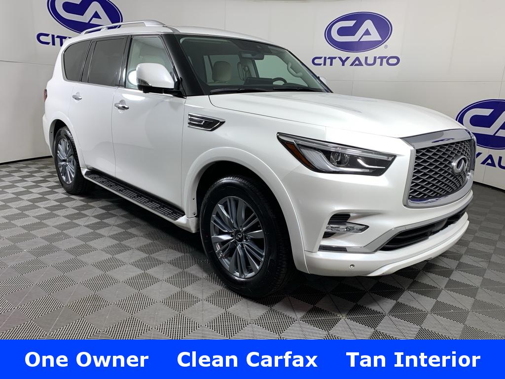 2023 INFINITI QX80 Luxe's photo
