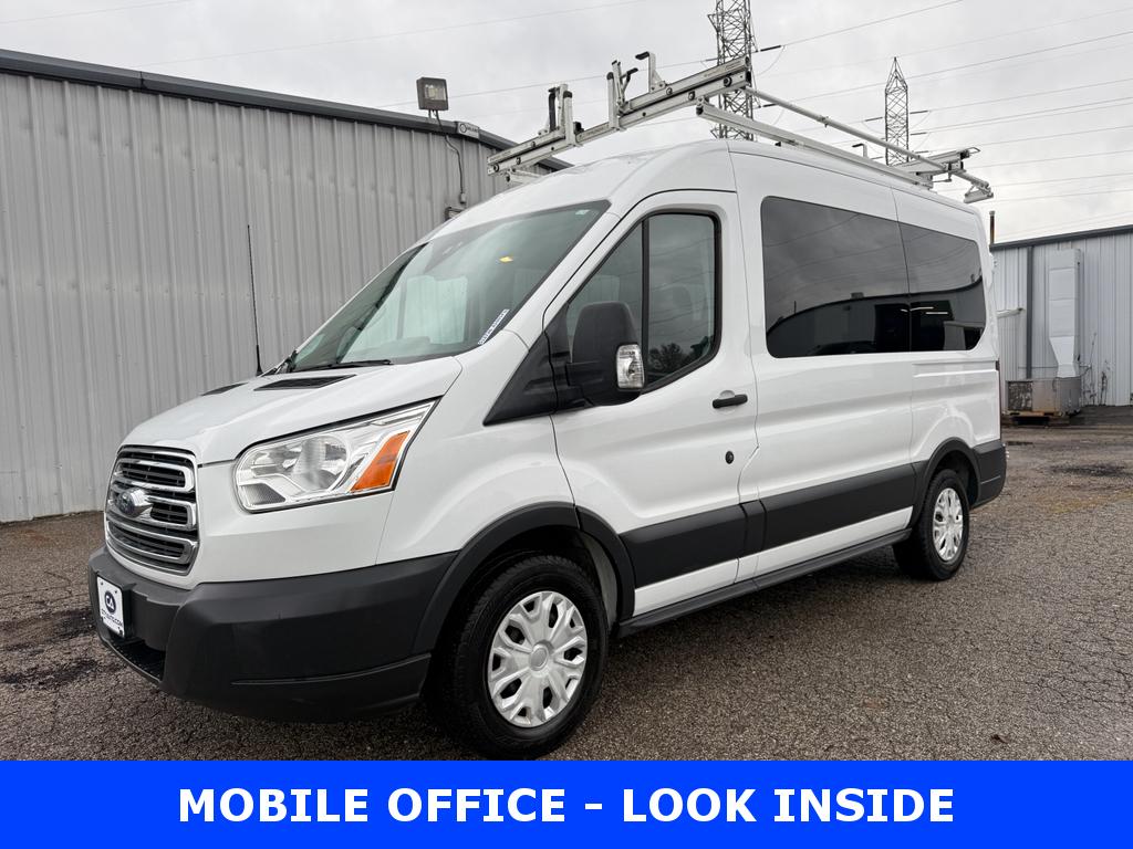 2018 Ford Transit Wagon XLT's photo
