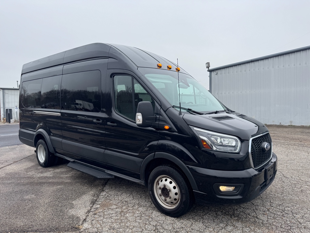 2023 Ford Transit Passenger Van XLT's photo
