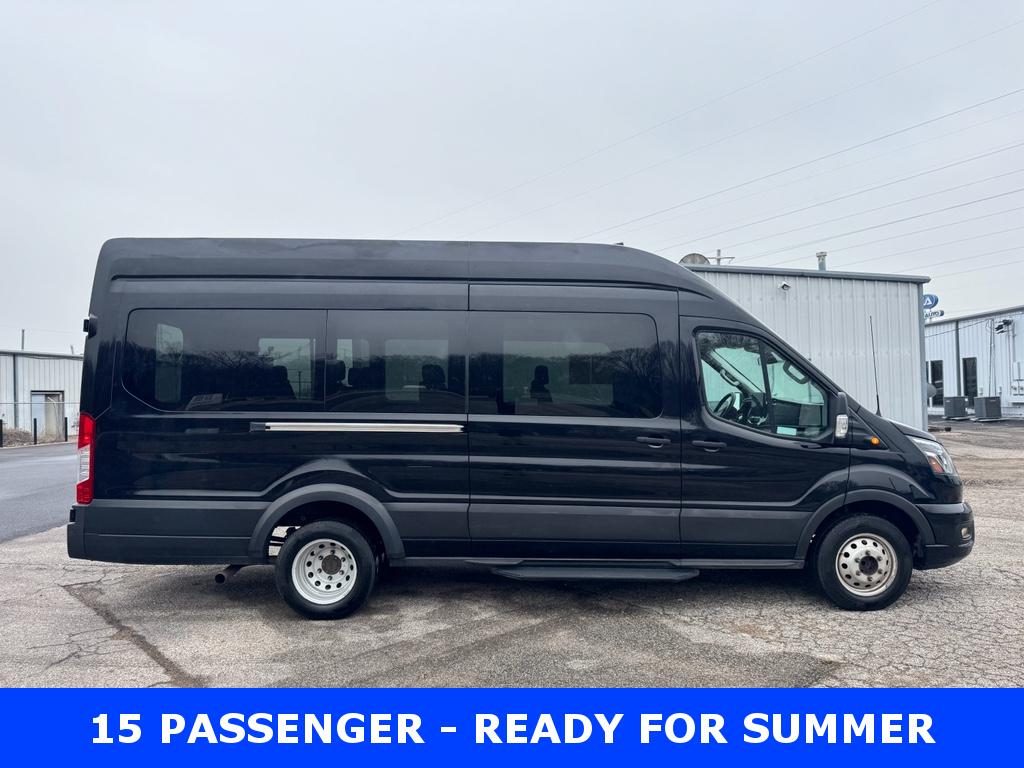 2023 Ford Transit Passenger Van XLT