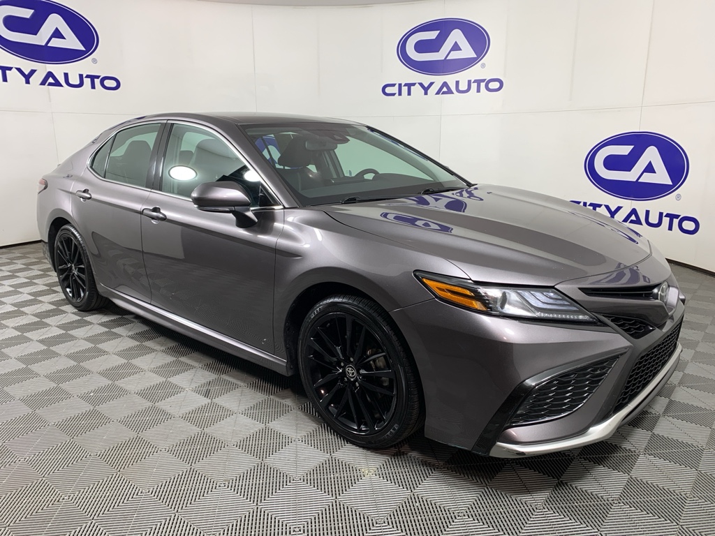 2024 Toyota Camry XSE's photo