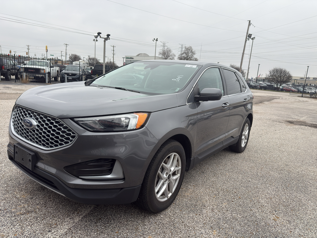 2023 Ford Edge SEL's photo