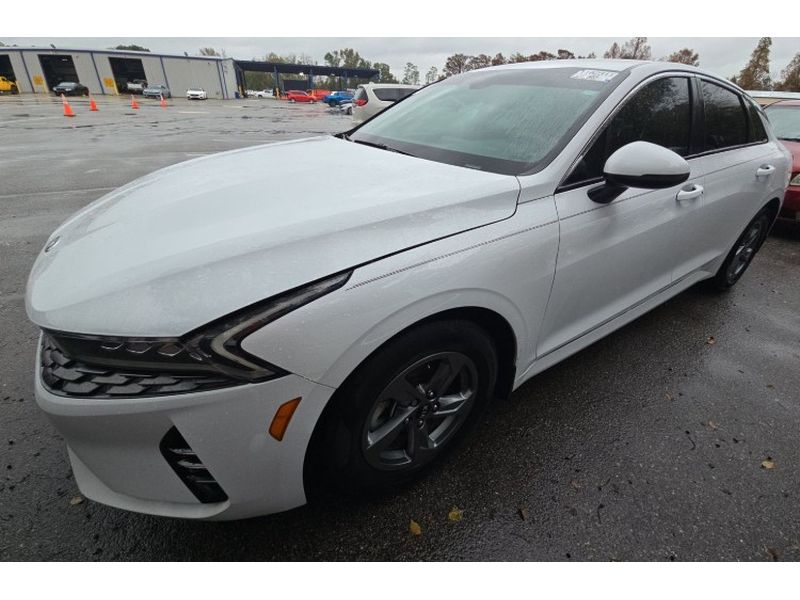 2021 Kia K5 LXS's photo