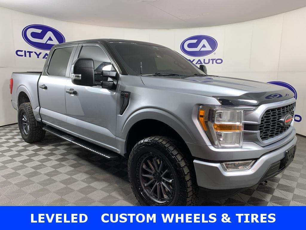 2021 Ford F-150 XL's photo