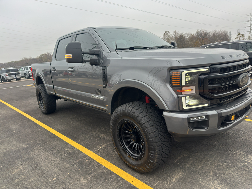 2021 Ford F-250 Super Duty Lariat's photo