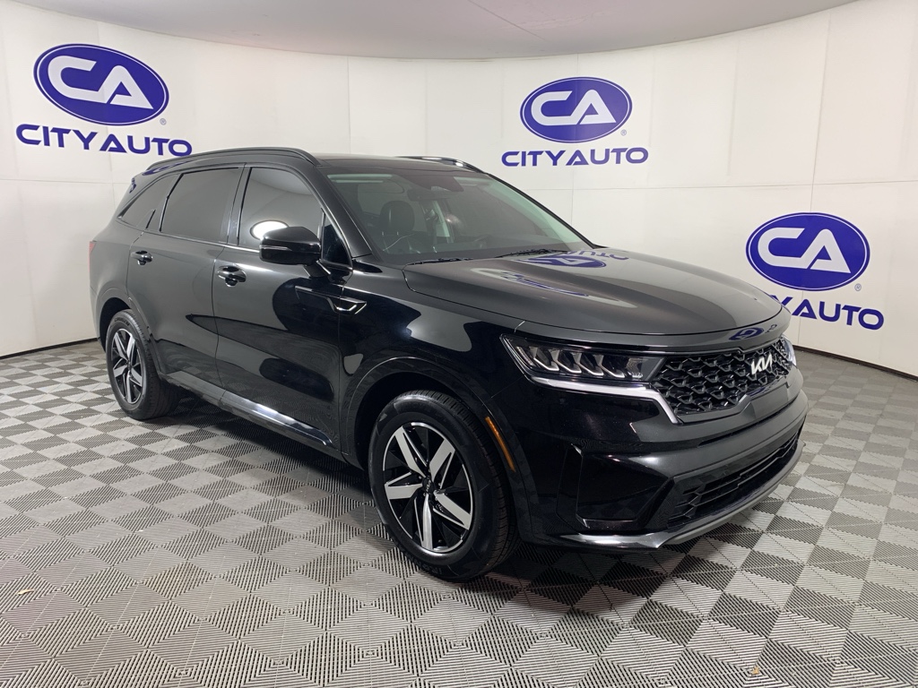 2022 Kia Sorento S's photo