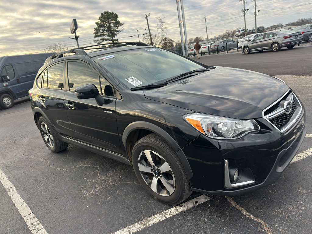 2016 Subaru Crosstrek Hybrid Touring's photo
