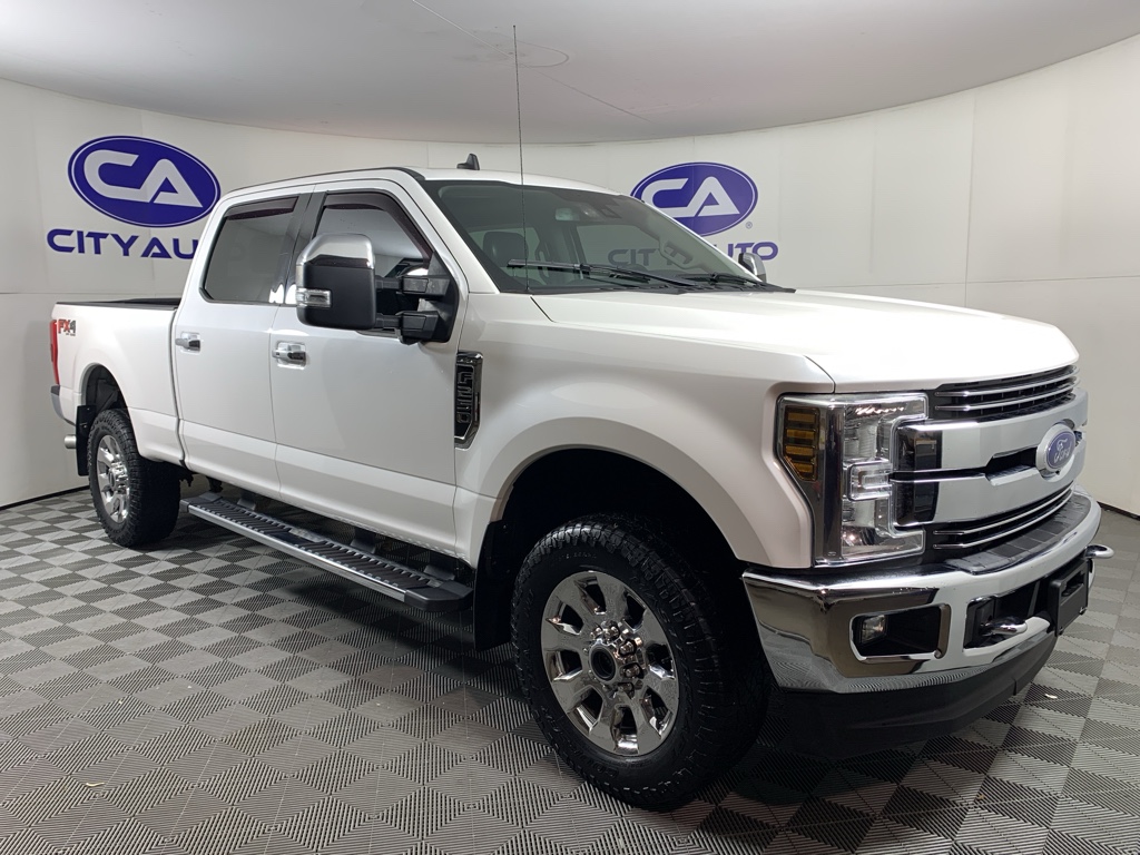 2019 Ford F-250 Super Duty Lariat's photo