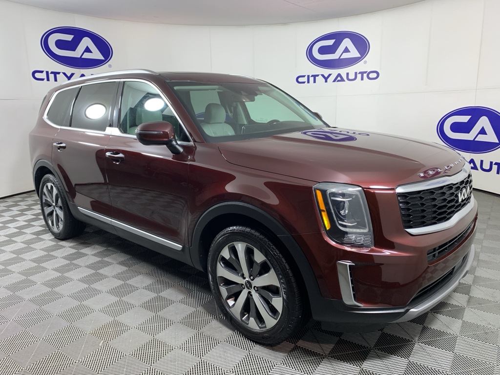 2022 Kia Telluride S's photo