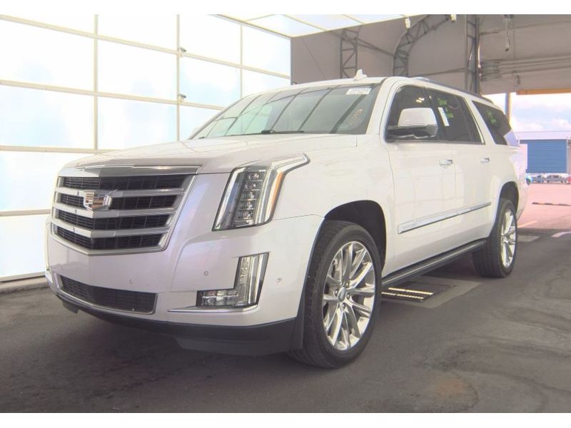 2019 Cadillac Escalade ESV Premium Luxury's photo