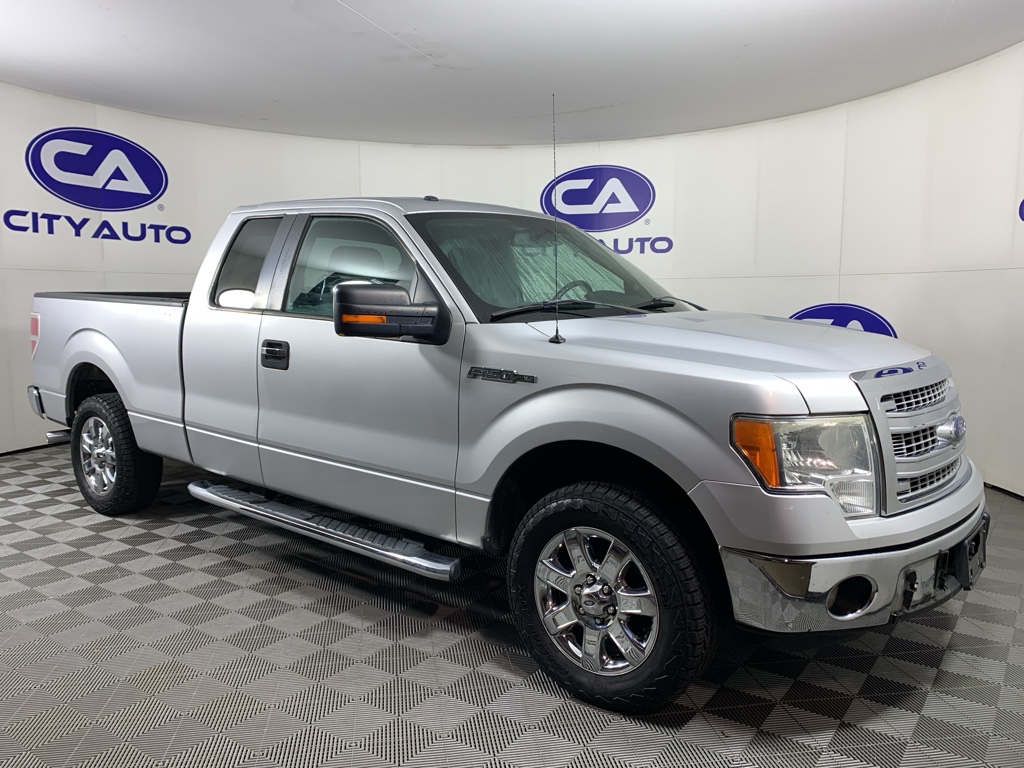 2013 Ford F-150 XLT's photo