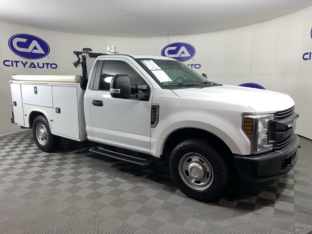 2019 Ford F-250 Super Duty XL's photo