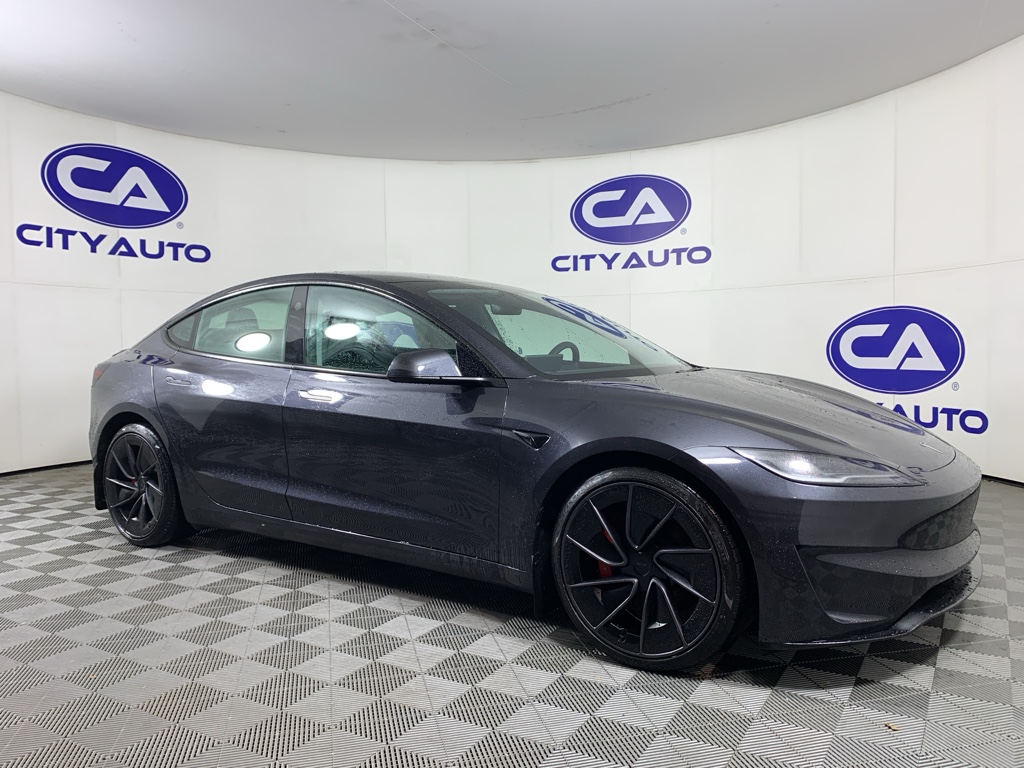 2024 Tesla Model 3 Performance's photo