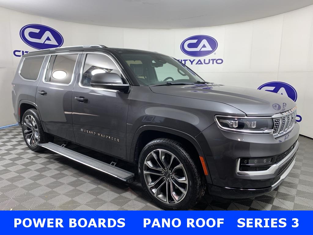 2022 Jeep Grand Wagoneer Series III's photo