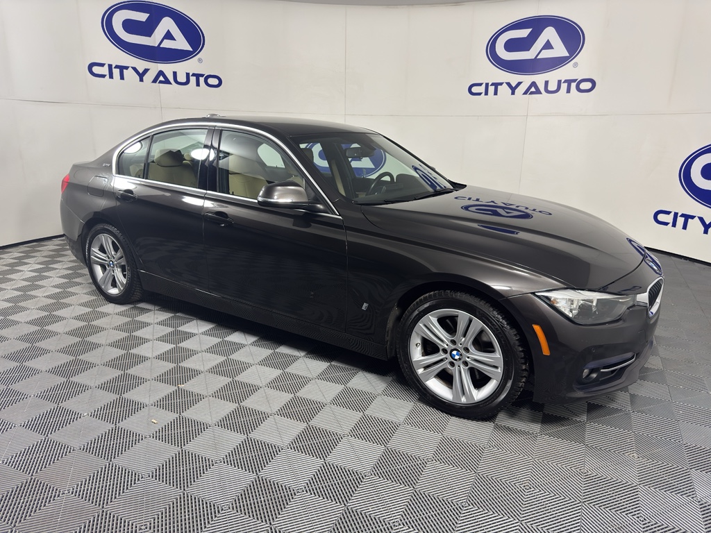 2017 BMW 3 Series 330e