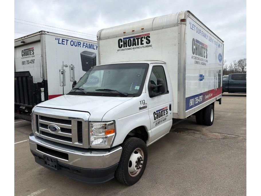 2022 Ford E-Series Cutaway Base