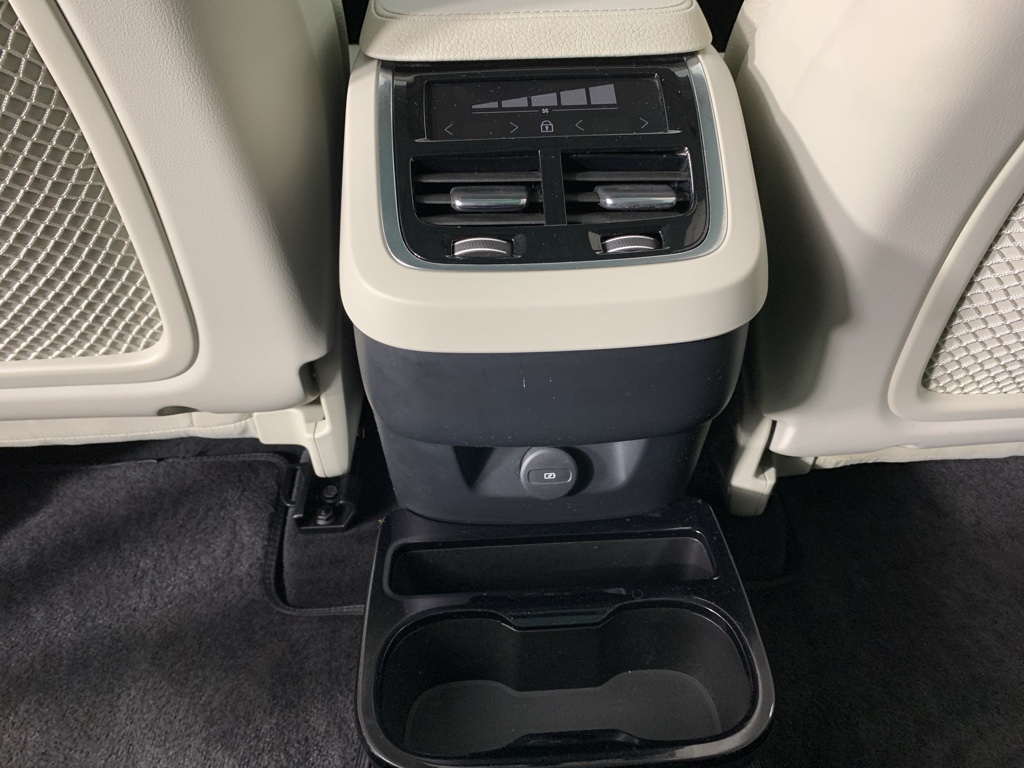 2021 Volvo XC90 Momentum - Photo 34