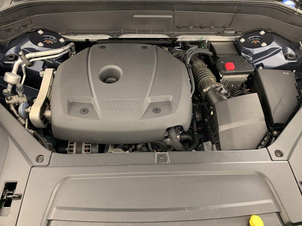 2021 Volvo XC90 Momentum - Photo 11