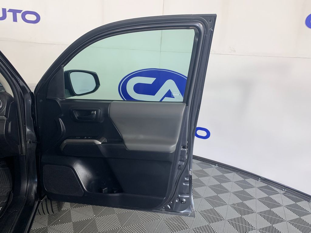 Used 2019 Toyota Tacoma Truck