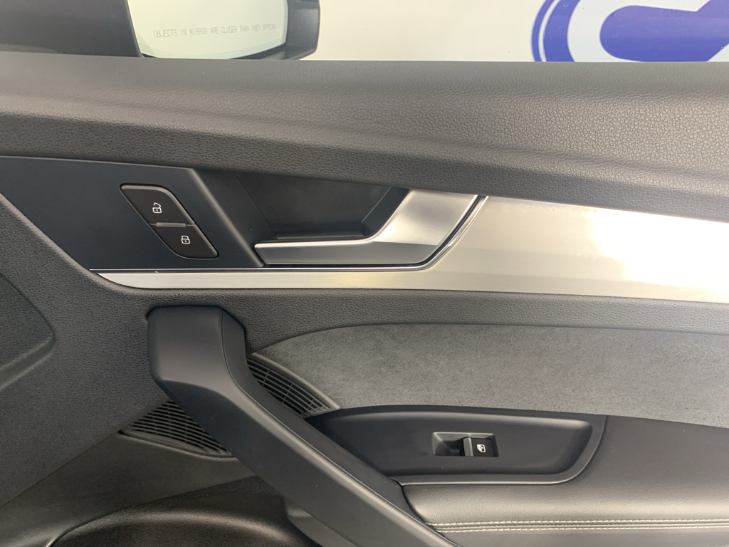 Used 2022 Audi Q5 e SUV