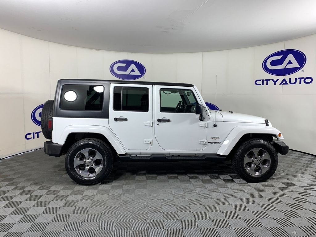 Used 2016 Jeep Wrangler SUV