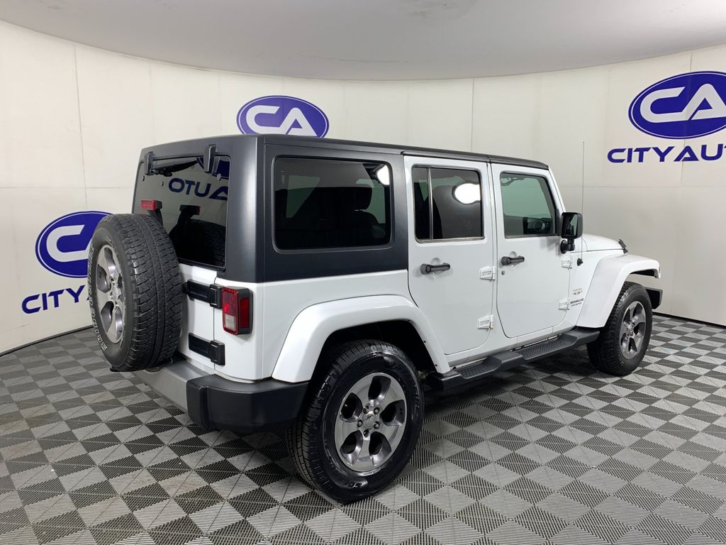 Used 2016 Jeep Wrangler SUV