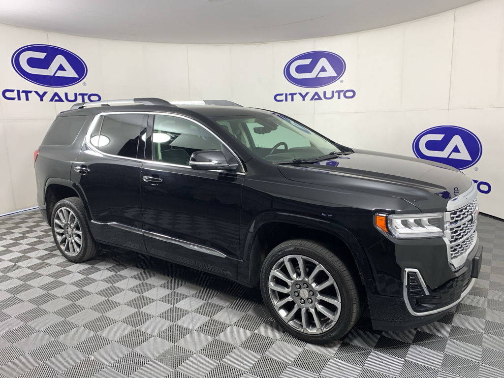 2023 GMC Acadia Denali FWD's photo
