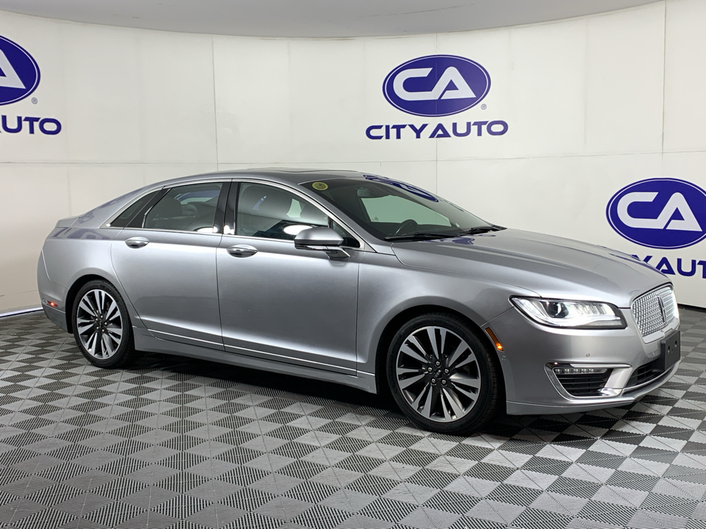 2020 Lincoln MKZ Reserve II AWD's photo