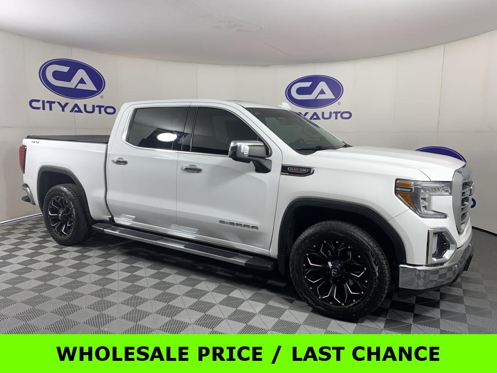 2020 GMC Sierra 4WD Crew Cab Short Box SLT's photo