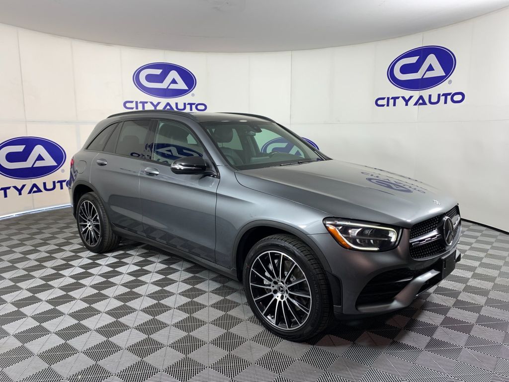 2020 Mercedes-Benz GLC GLC300's photo
