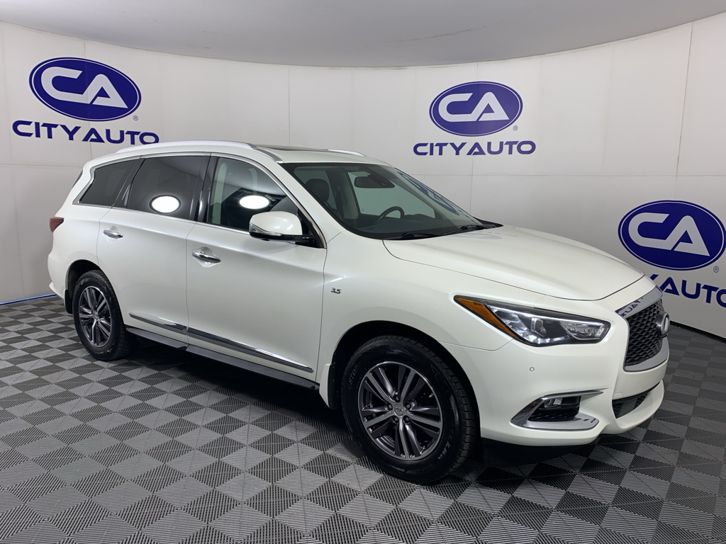 2019 INFINITI QX60 LUXE AWD's photo