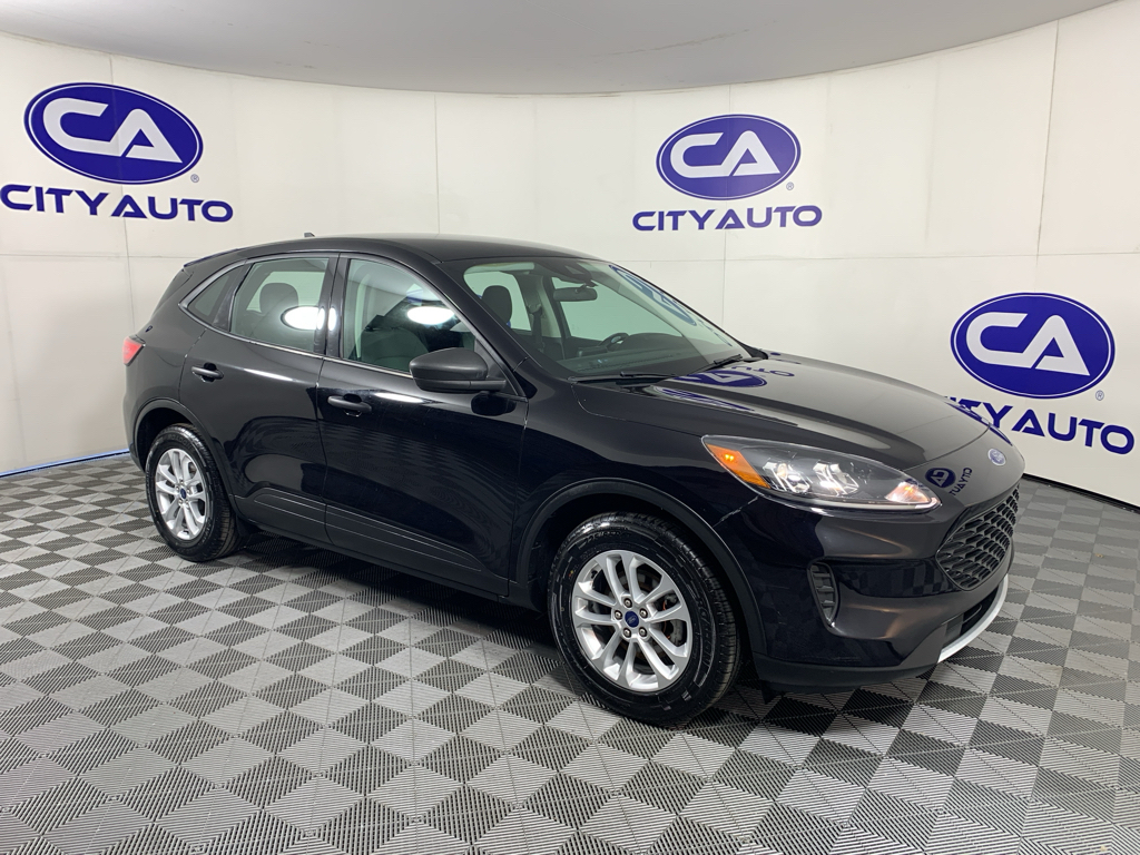 2022 Ford Escape S FWD's photo