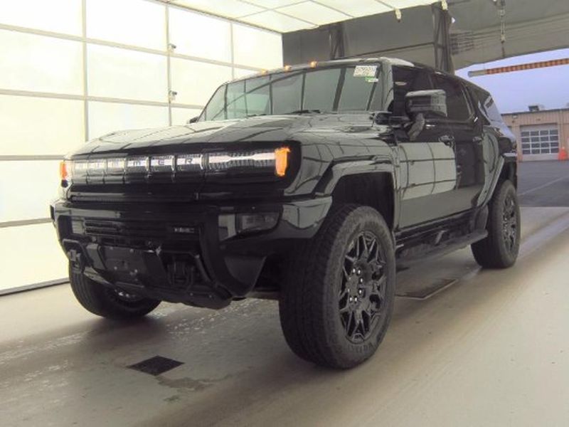 2024 GMC HUMMER EV