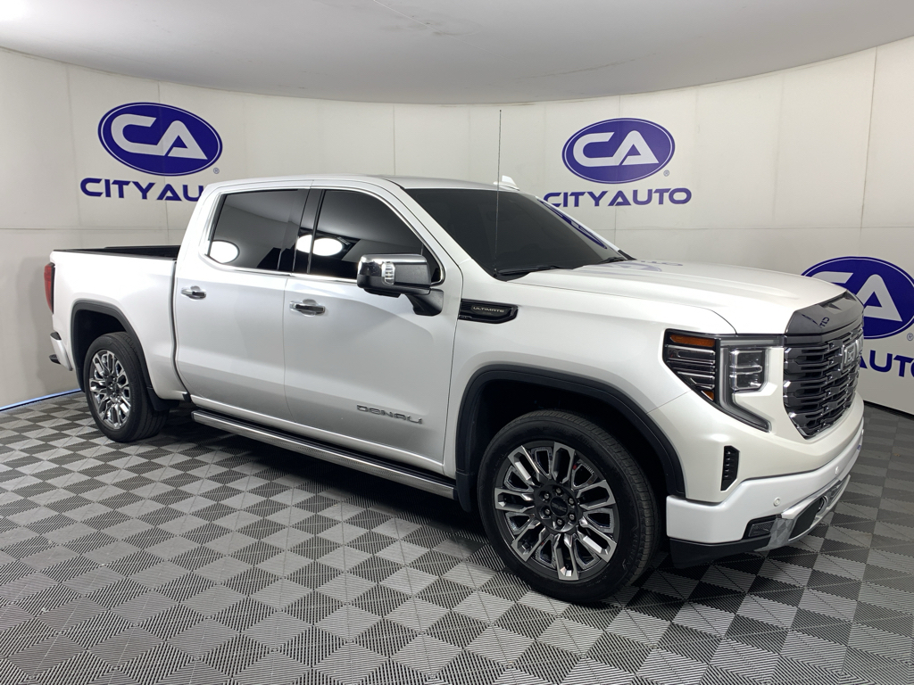 2023 GMC Sierra 4WD Crew Cab Short Box Denali Ultimate's photo