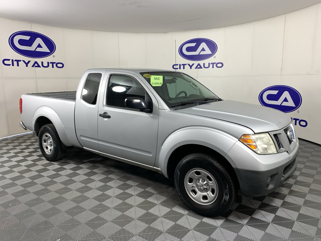 2015 Nissan Frontier 2.5 S King Cab 4X2 AT's photo