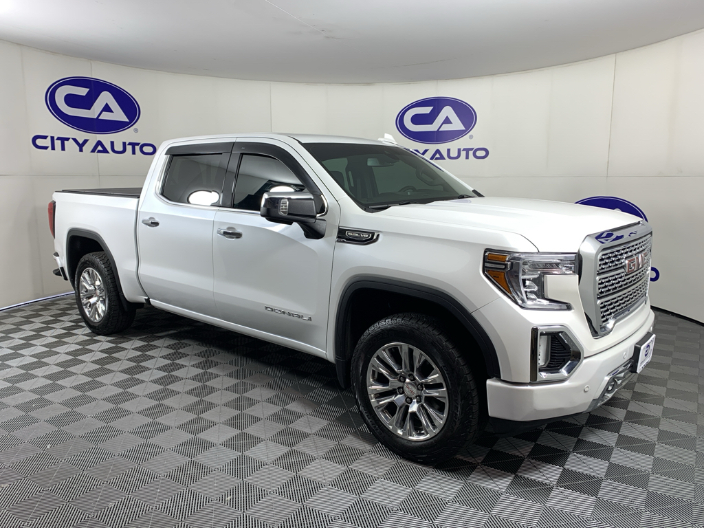 2021 GMC Sierra 4WD Crew Cab Short Box Denali's photo