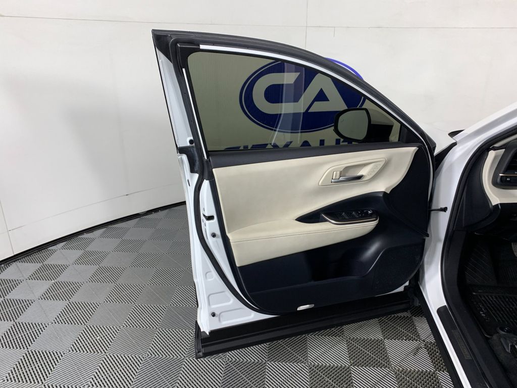 Used 2023 Toyota Crown Sedan