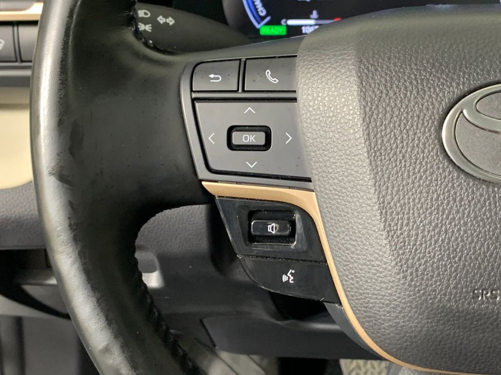 Used 2023 Toyota Crown Sedan