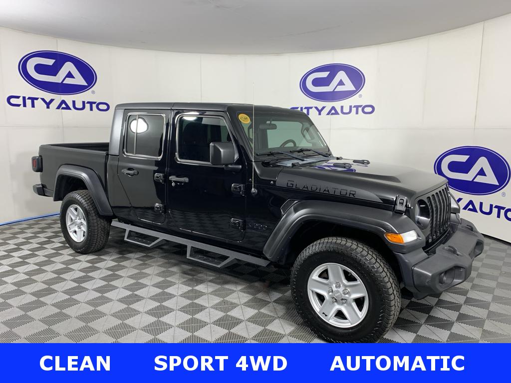 2020 Jeep Gladiator Sport S's photo