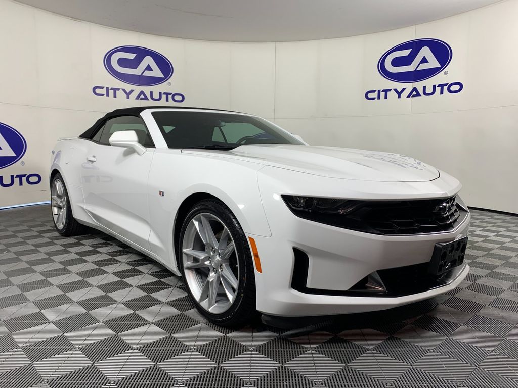 2021 Chevrolet Camaro 2.0 Convertible 1LT's photo