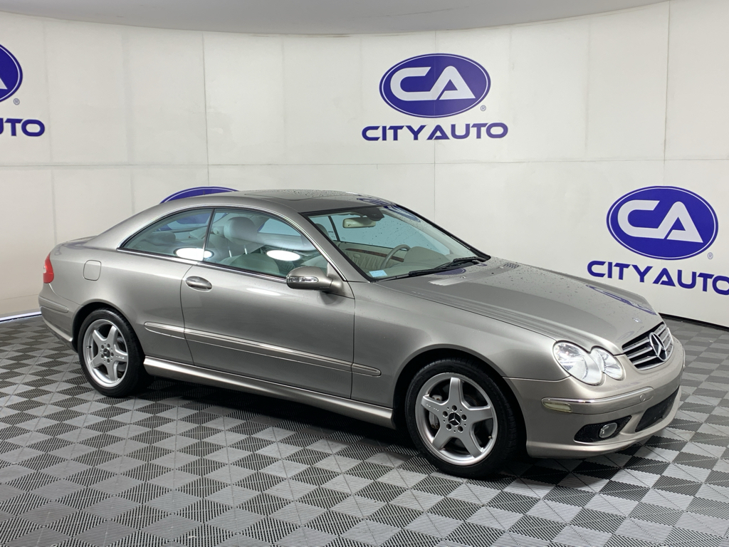 2004 Mercedes-Benz CLK-Class's photo